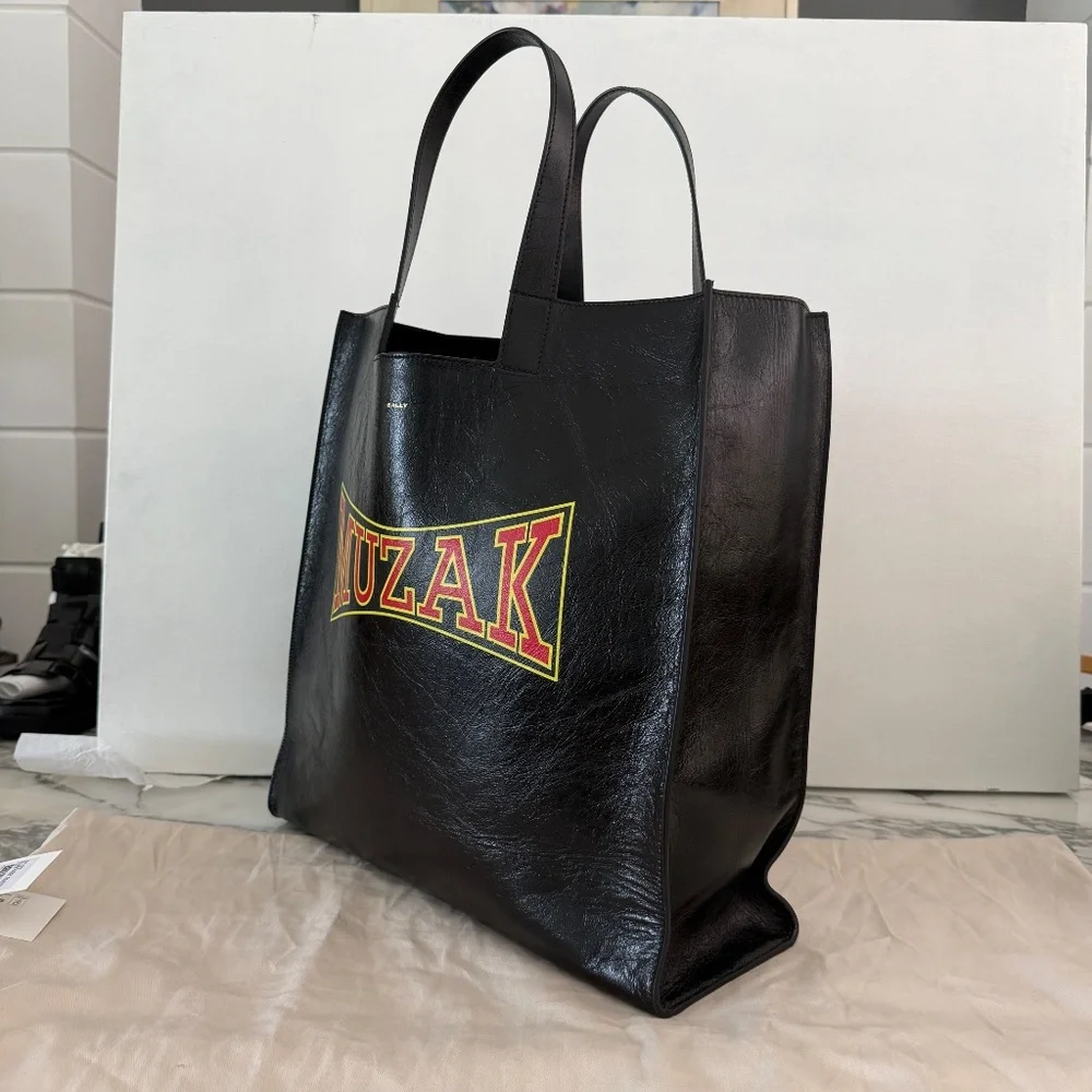 Bally x DJ‎ Leo Mas Muzak-print tote bag, Black leather